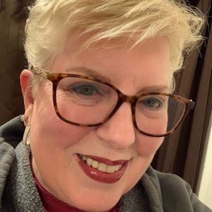 Meet your Posher, Susan